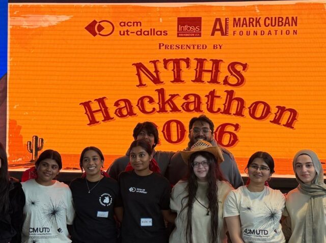Students posing at UTD Hackathon