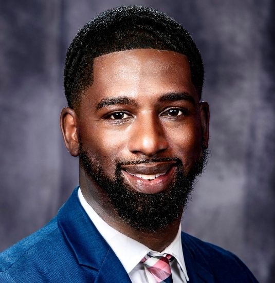 Eric Marshall headshot