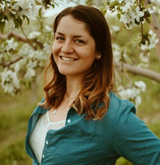 Kate Milburn headshot