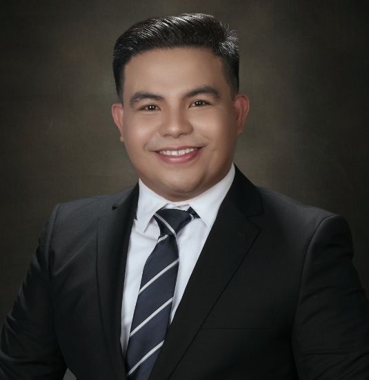 Rex Bibal headshot
