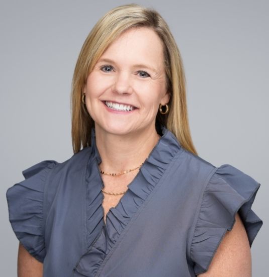 Tracy Laird headshot