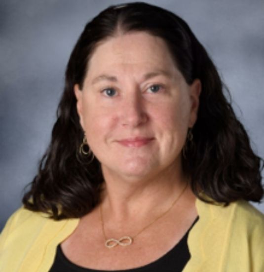 Vicki Robben headshot