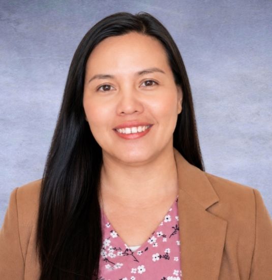 Yvonne Libumfacil headshot